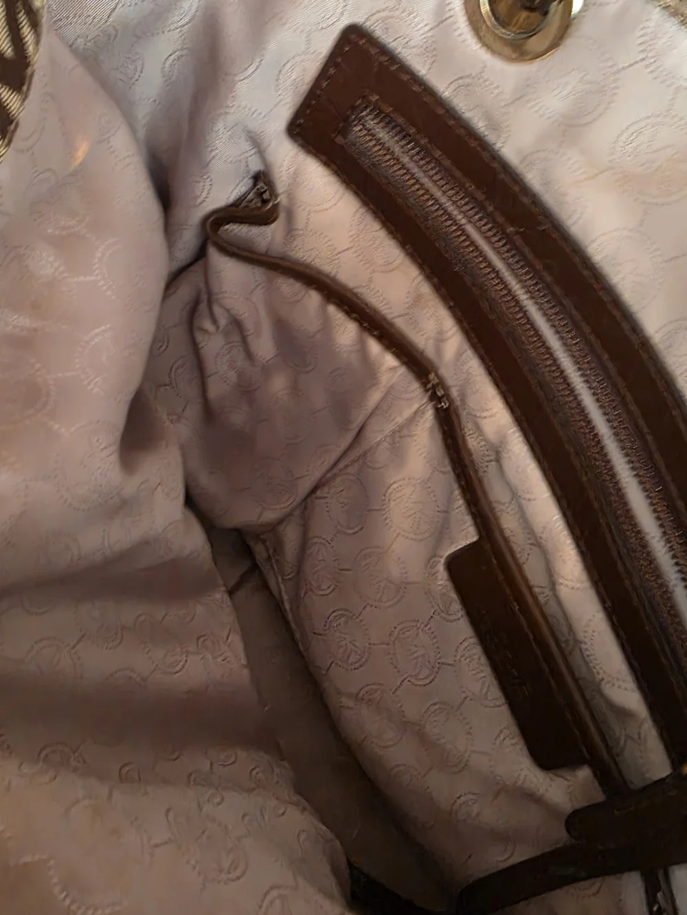 Michael Kors Classic Brown Logo Tote Bag - Picture 5 of 7